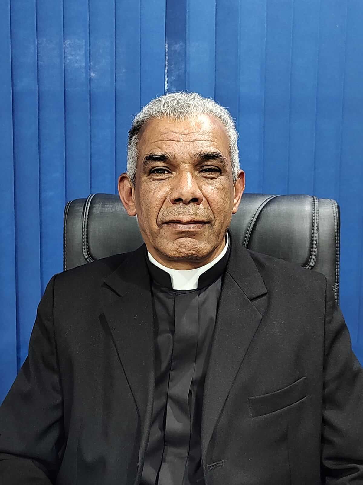 FOTO BISPO BORGES